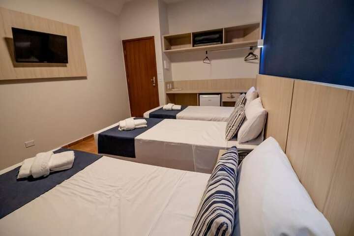 Room 13 of 78