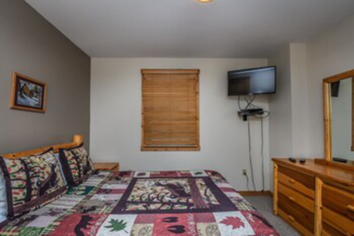 Room 34 of 50