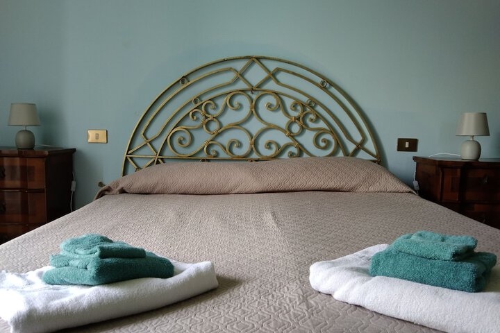 Room 3 of 57