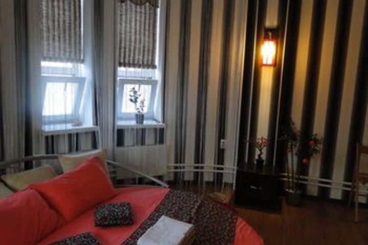 Room 21 of 103