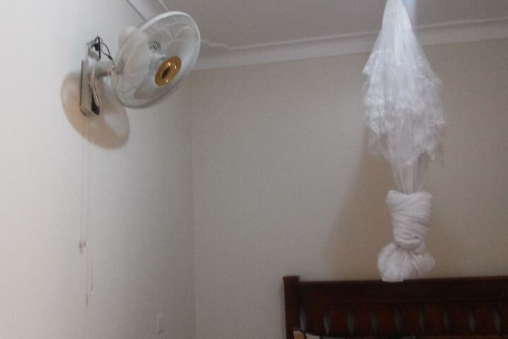 Room 12 of 35