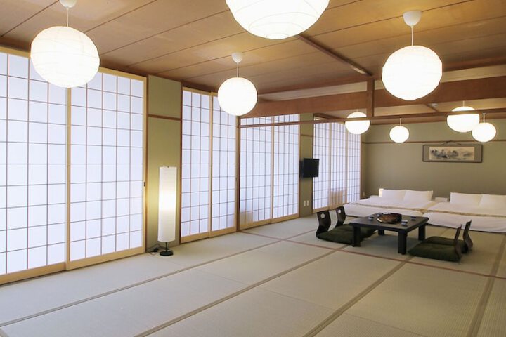 Room 29 of 219
