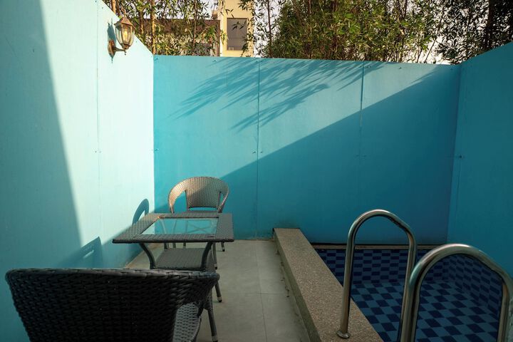 Pool 91 of 190