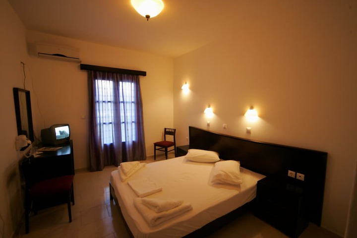Room 7 of 22