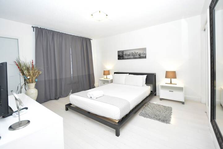 Room 16 of 64