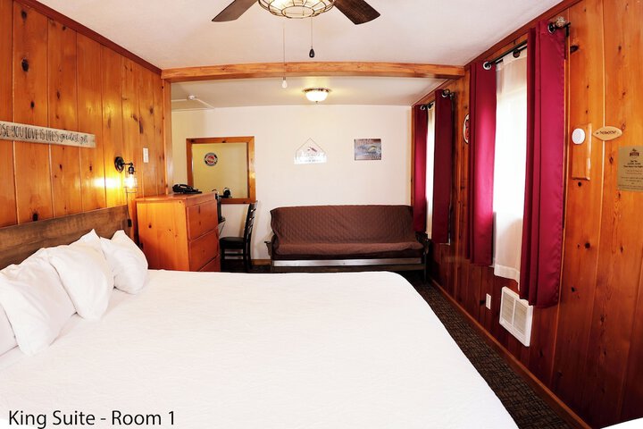Room 126 of 341