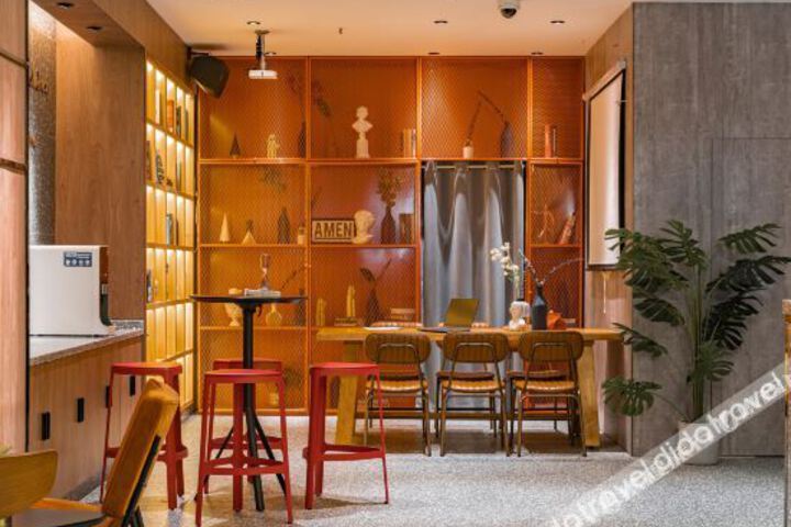 Hotel Interior 19 of 29