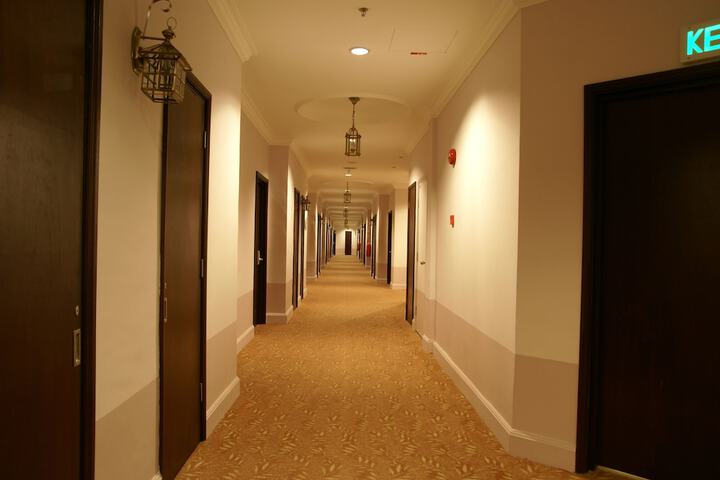 Ballroom/Hall 53 of 65