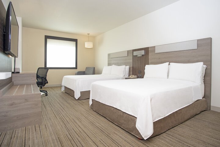 Room 9 of 65
