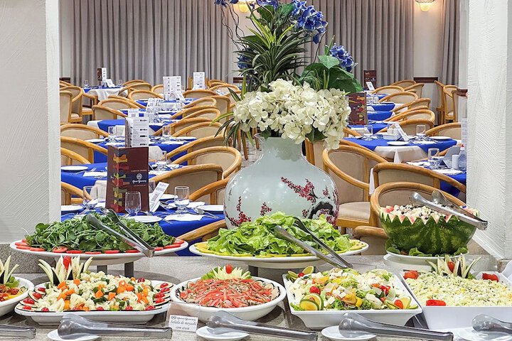 Dining 57 of 68