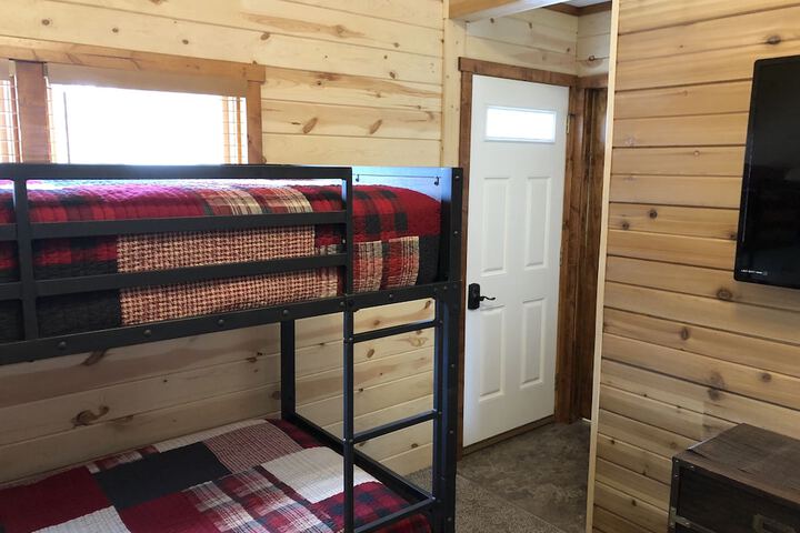 Room 49 of 259