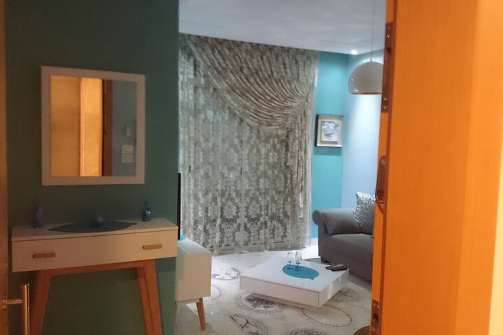 Room 9 of 14