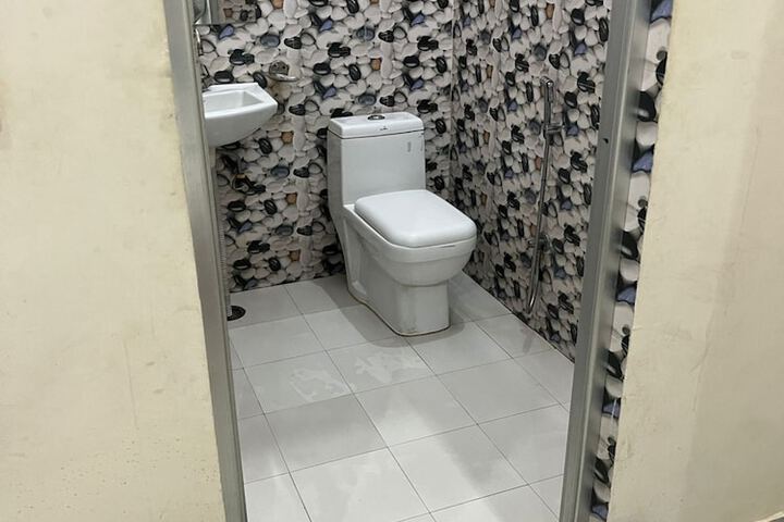 Room 9 of 23