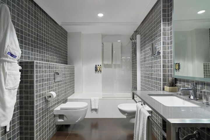 Room 20 of 75