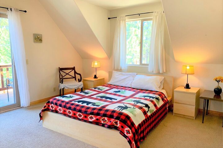 Room 4 of 6