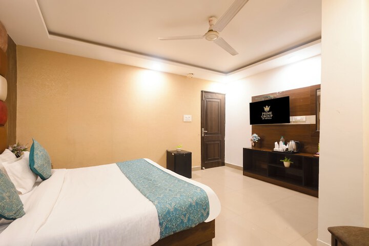Room 7 of 15