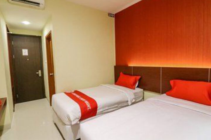 Room 20 of 80