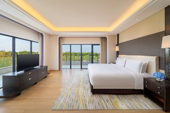 Room 20 of 62