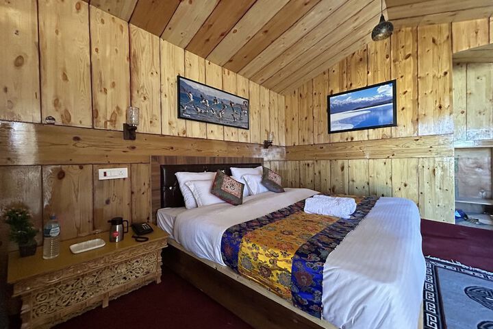 Room 21 of 43