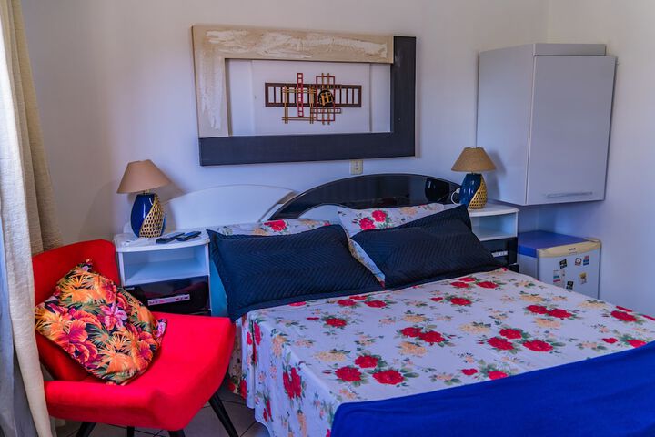 Room 2 of 22