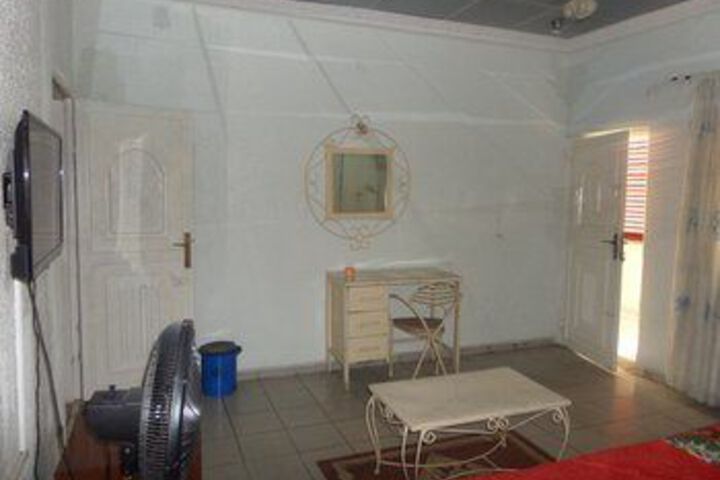 Room 26 of 28