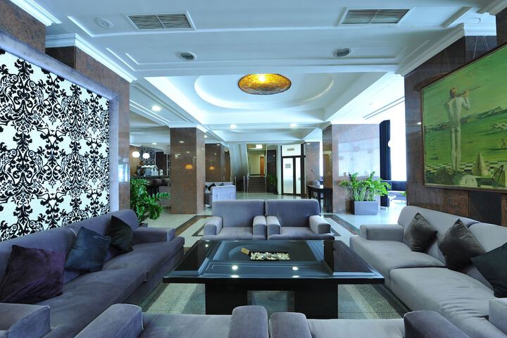 Lobby Entry