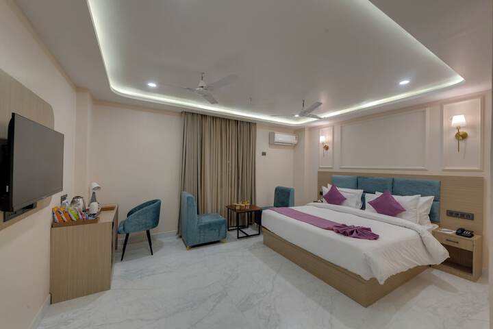 Room 19 of 48