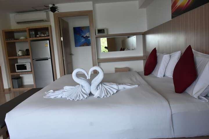 Room 16 of 41