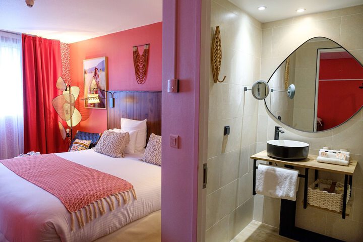 Room 15 of 65
