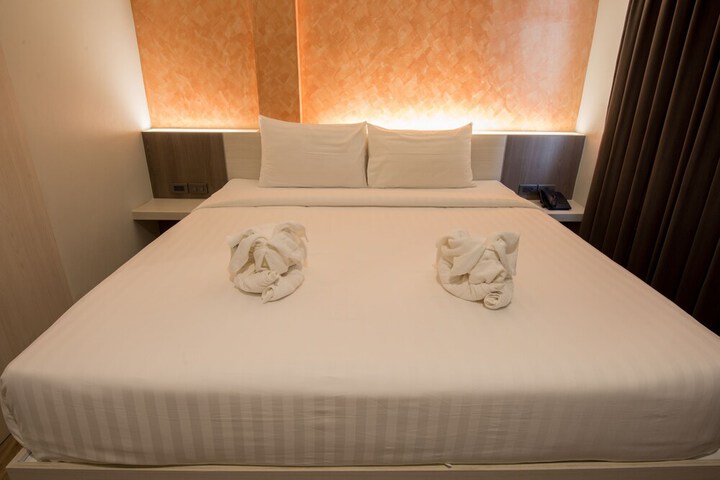 Room 10 of 79