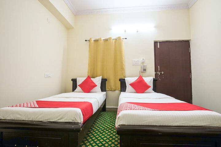 Room 16 of 19