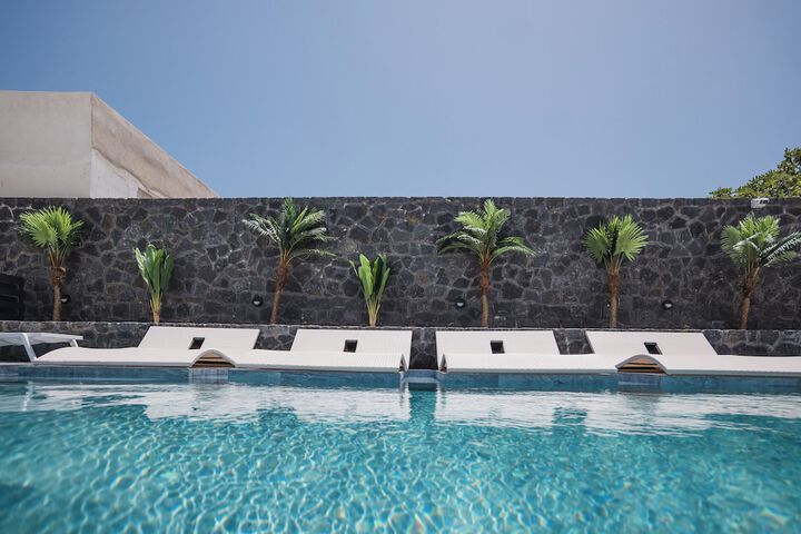 Pool 69 of 70