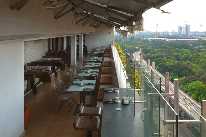 Dining Photos