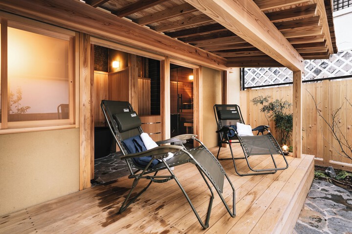 Terrace/Patio 24 of 41