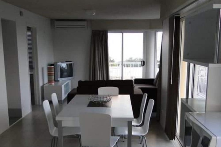 Room 14 of 20