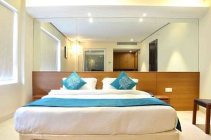 Room 15 of 21