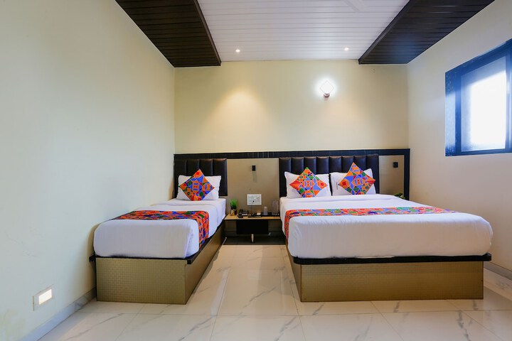 Room 19 of 34