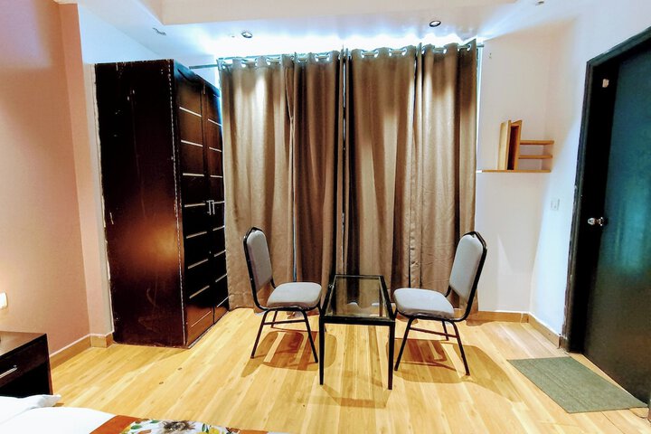 Room 15 of 22