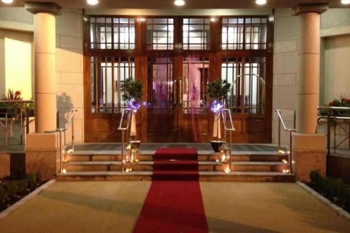 Hotel Lobby
