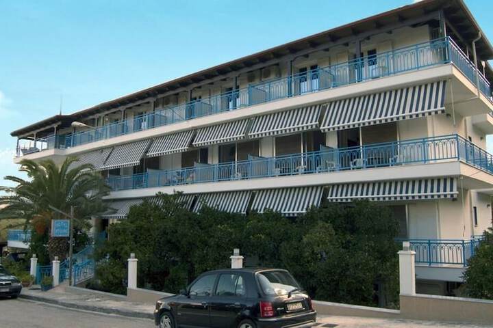 Hotel 35 of 37
