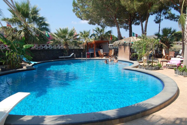 Hotel Pool