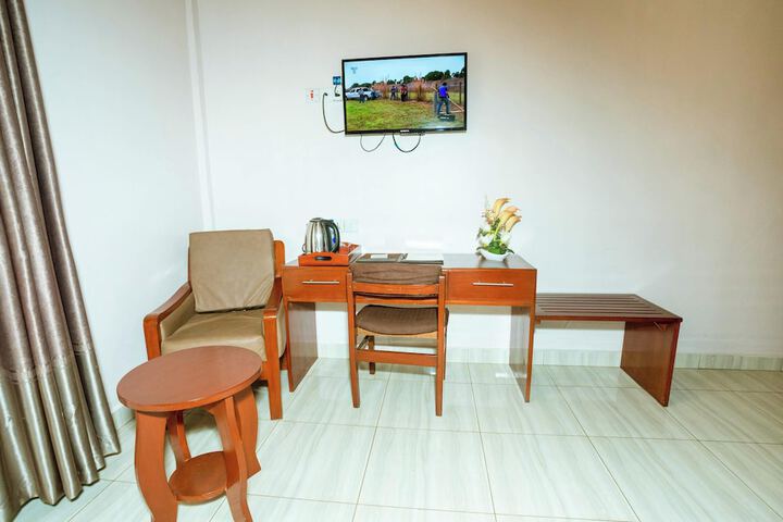 Room 15 of 39
