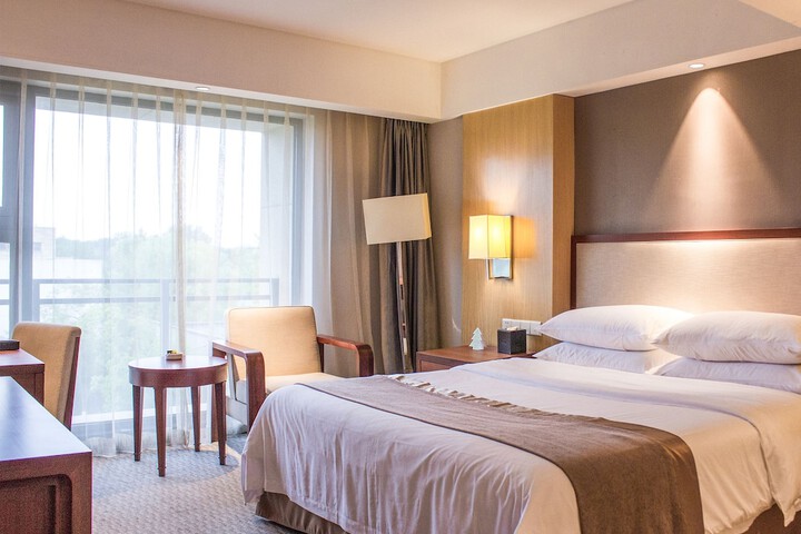 Room 15 of 41