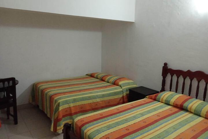 Room 6 of 13