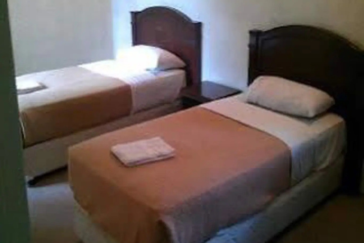 Room 2 of 11