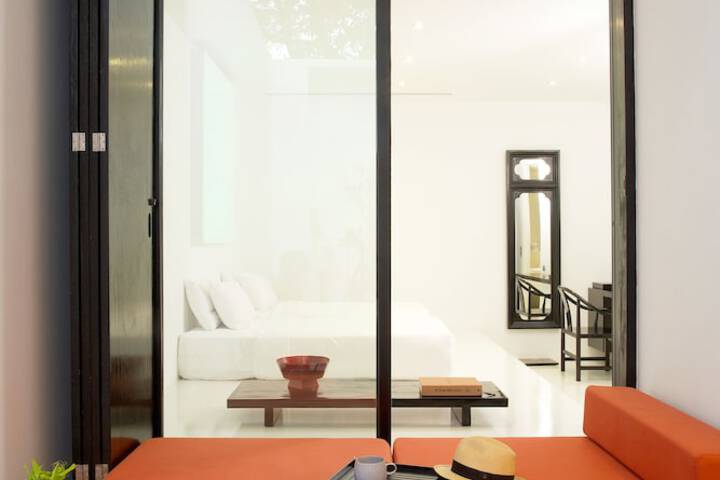 Room 7 of 95