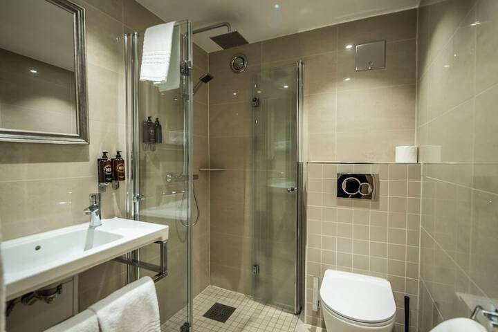 Bath Photo
