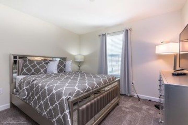 Room 12 of 29