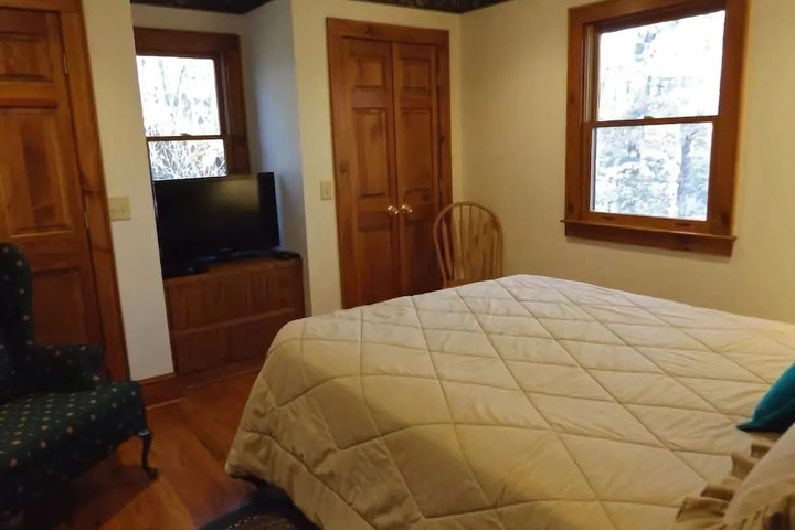Room 5 of 21