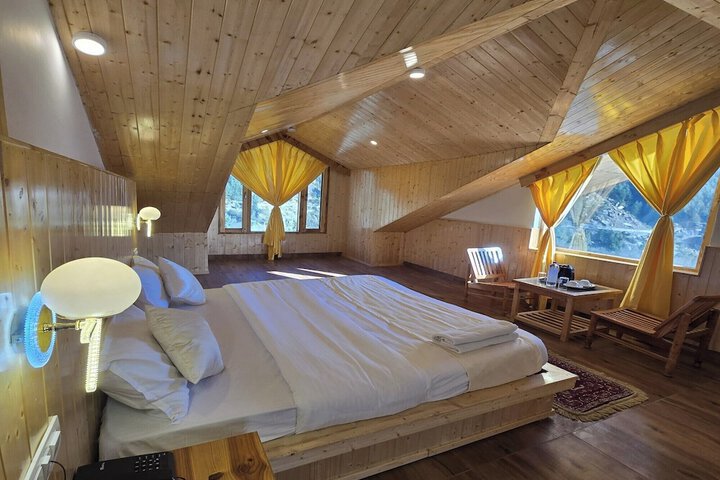 Room 45 of 110